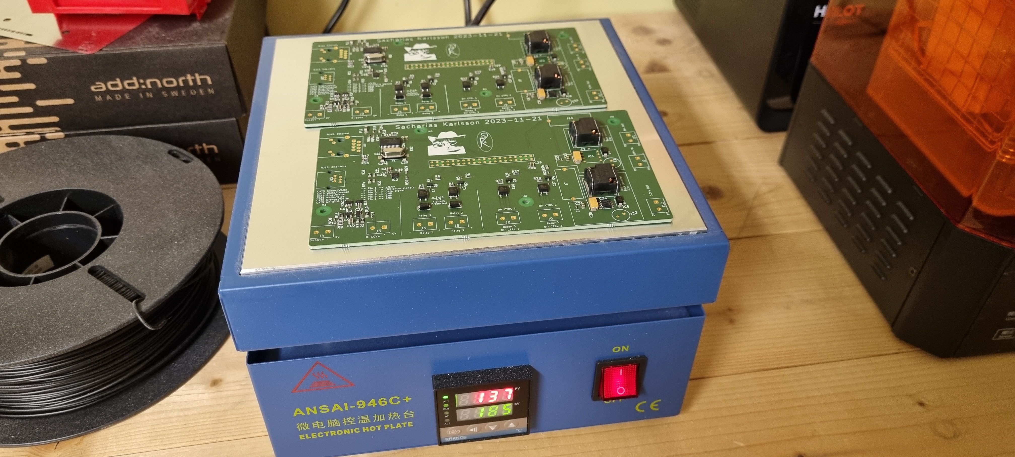 PCB getting cooked on hotplate with smd components